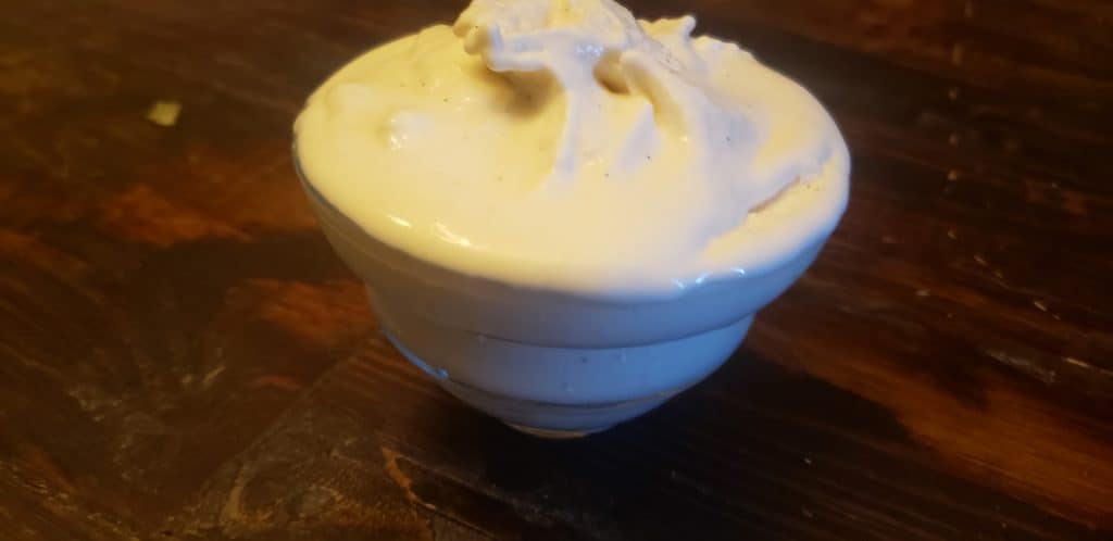 Low Carb Vanilla Ice Cream