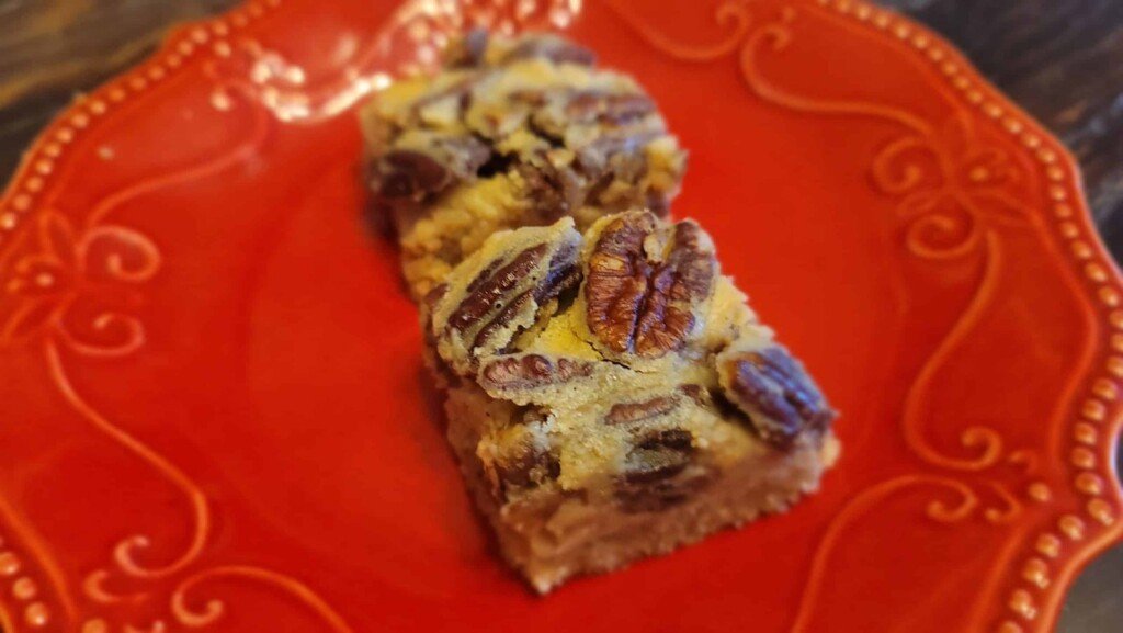 Delicious Low Carb Pecan Pie Bars, Perfect for the Holidays